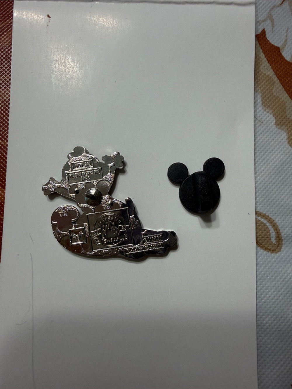 Disney Chip Surfing Enamel Pin - Picture 2 of 2